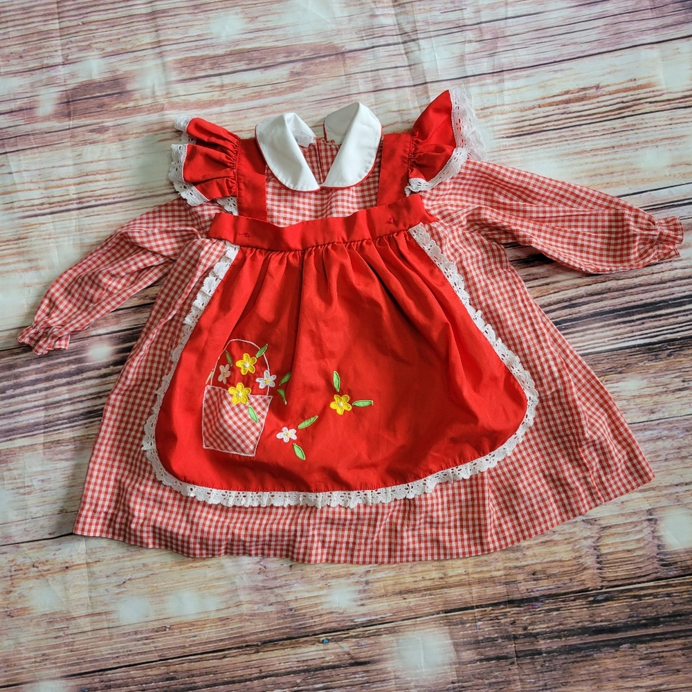 Vintage Baby Dress! 😍